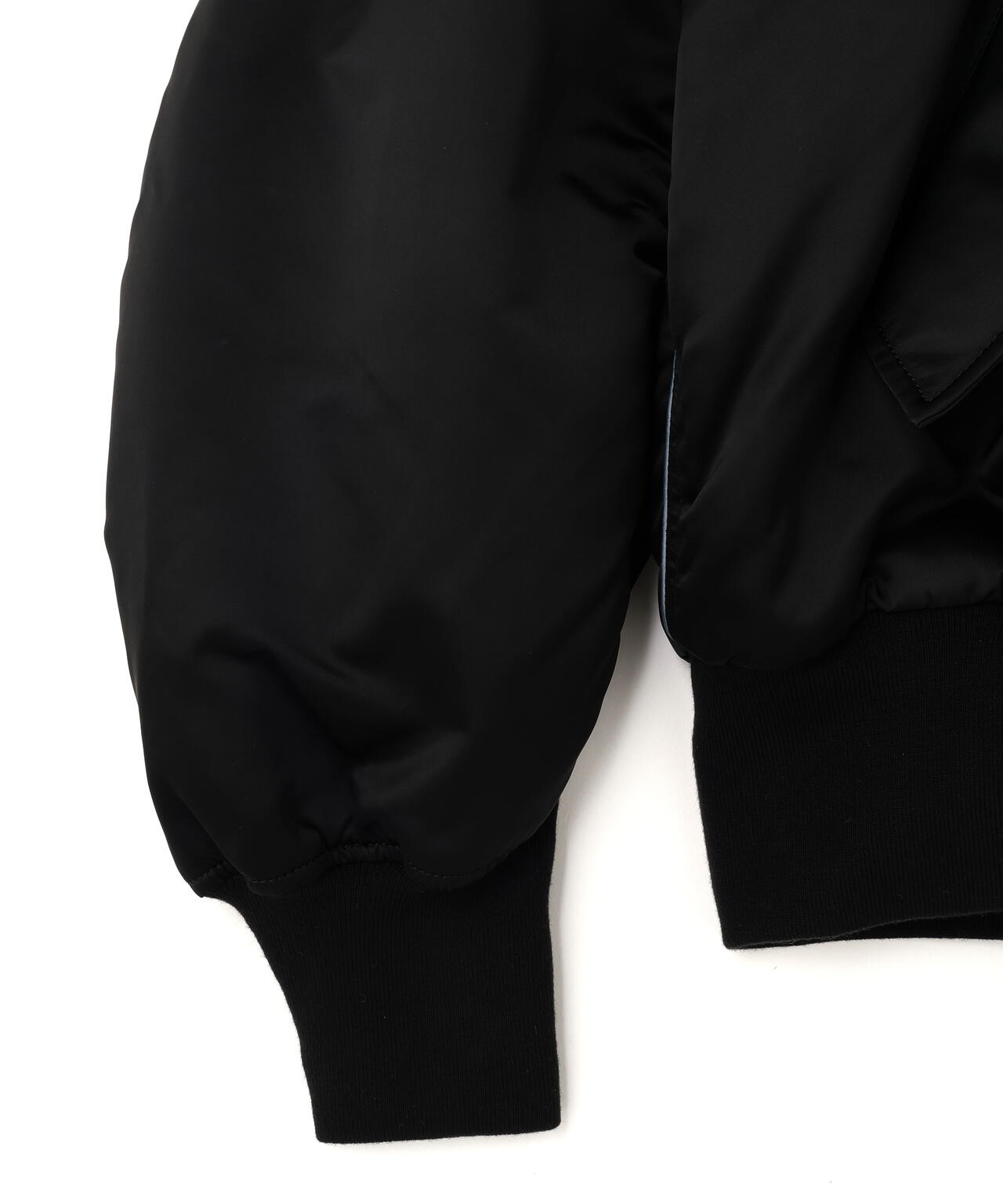 COCOON BOMBER PEGGY GOU X ALPHA