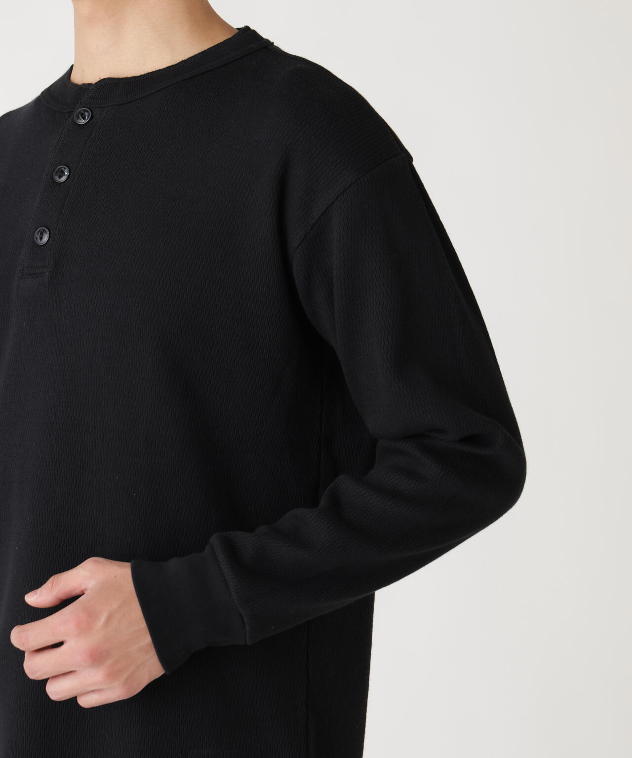 HONEYCOMB WAFFLE LS HENLEY NECK T-SHIRT