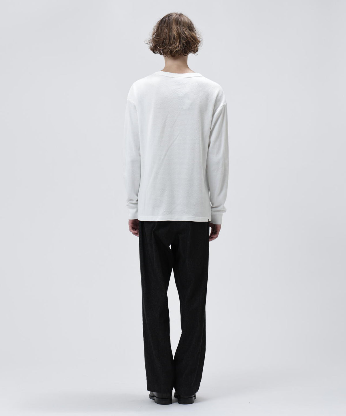 187cm C:83 W:66 H:85.5 着用サイズ：L