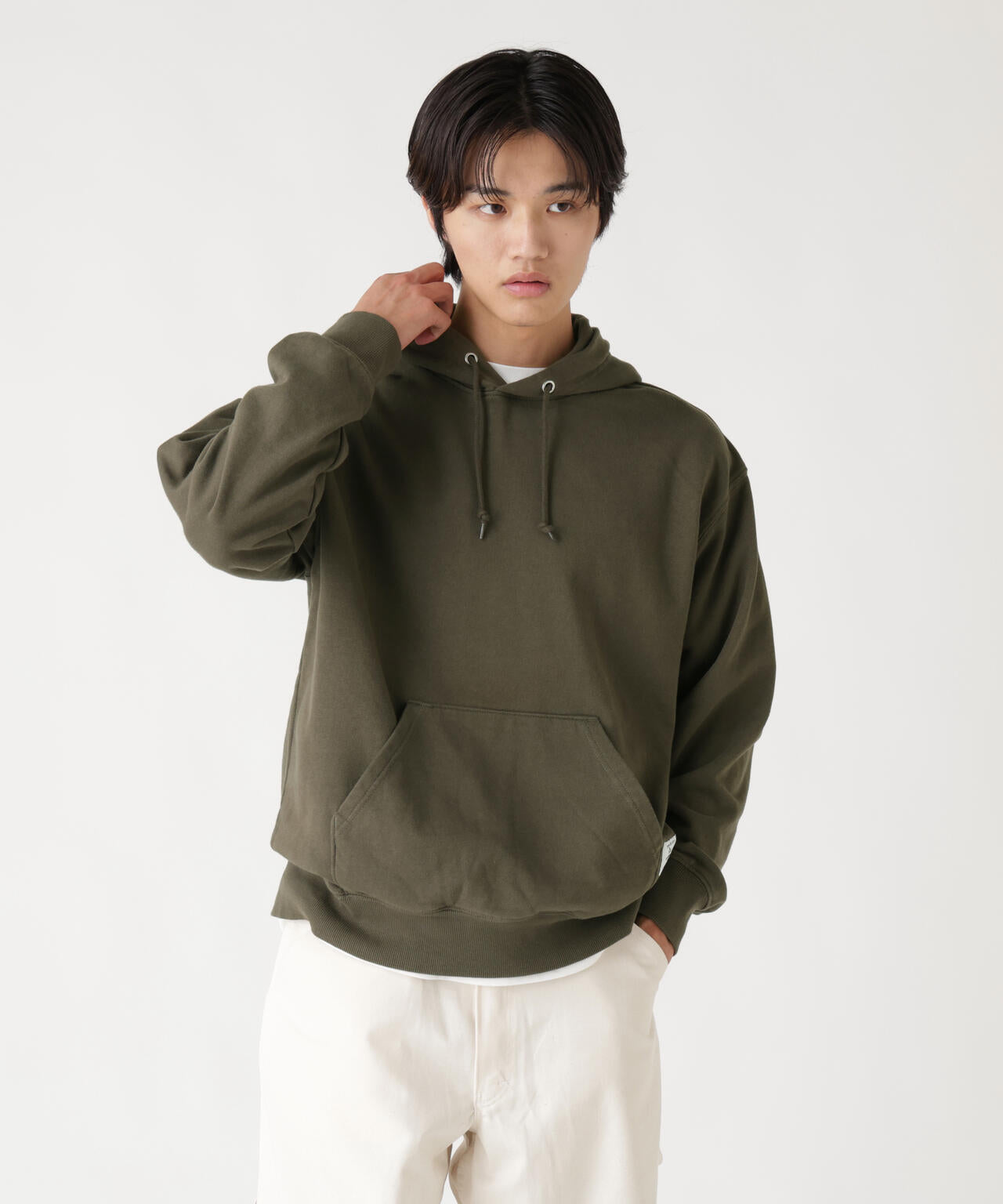 PLAIN HOODIE