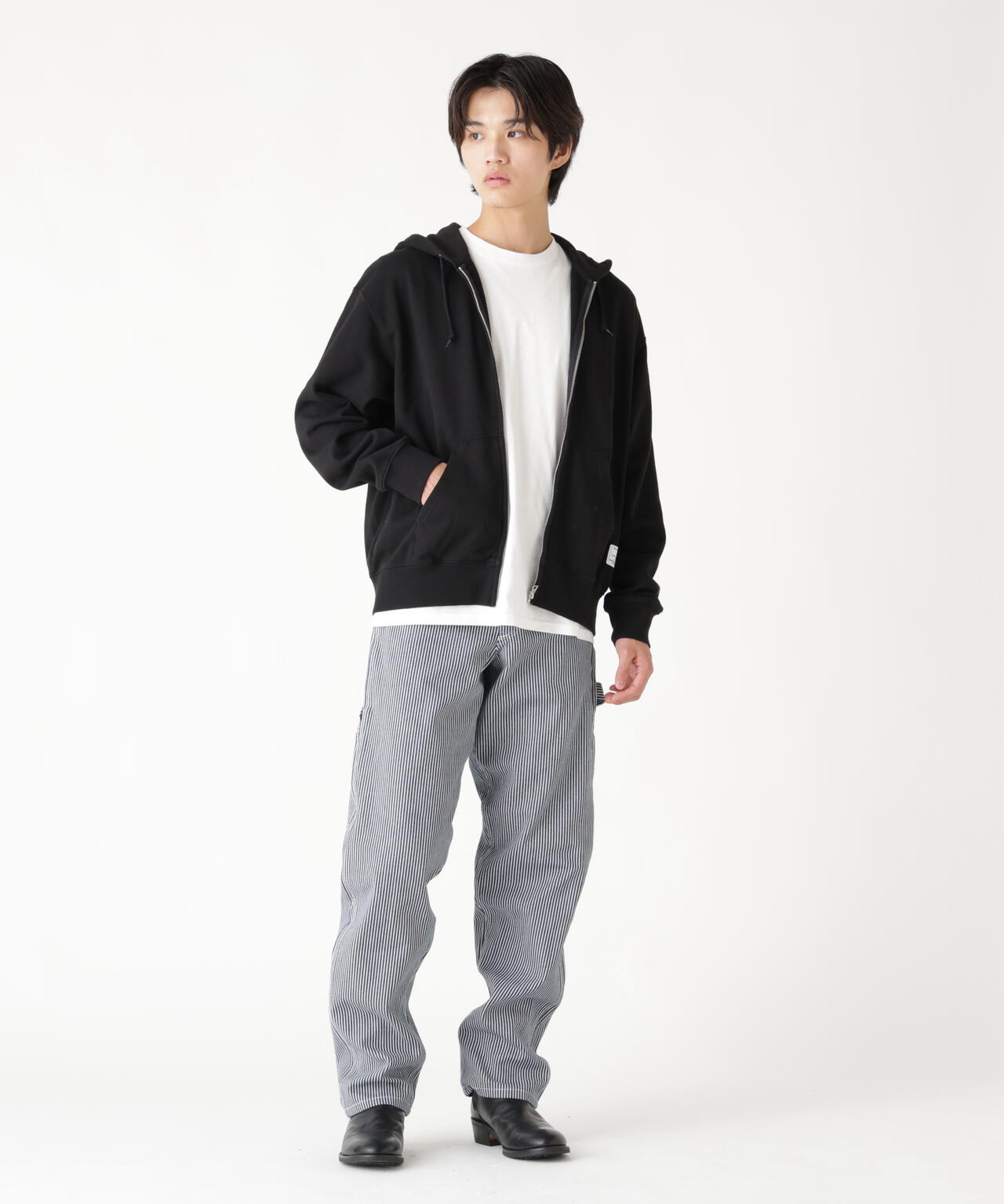 PLAIN ZIP HOODIE