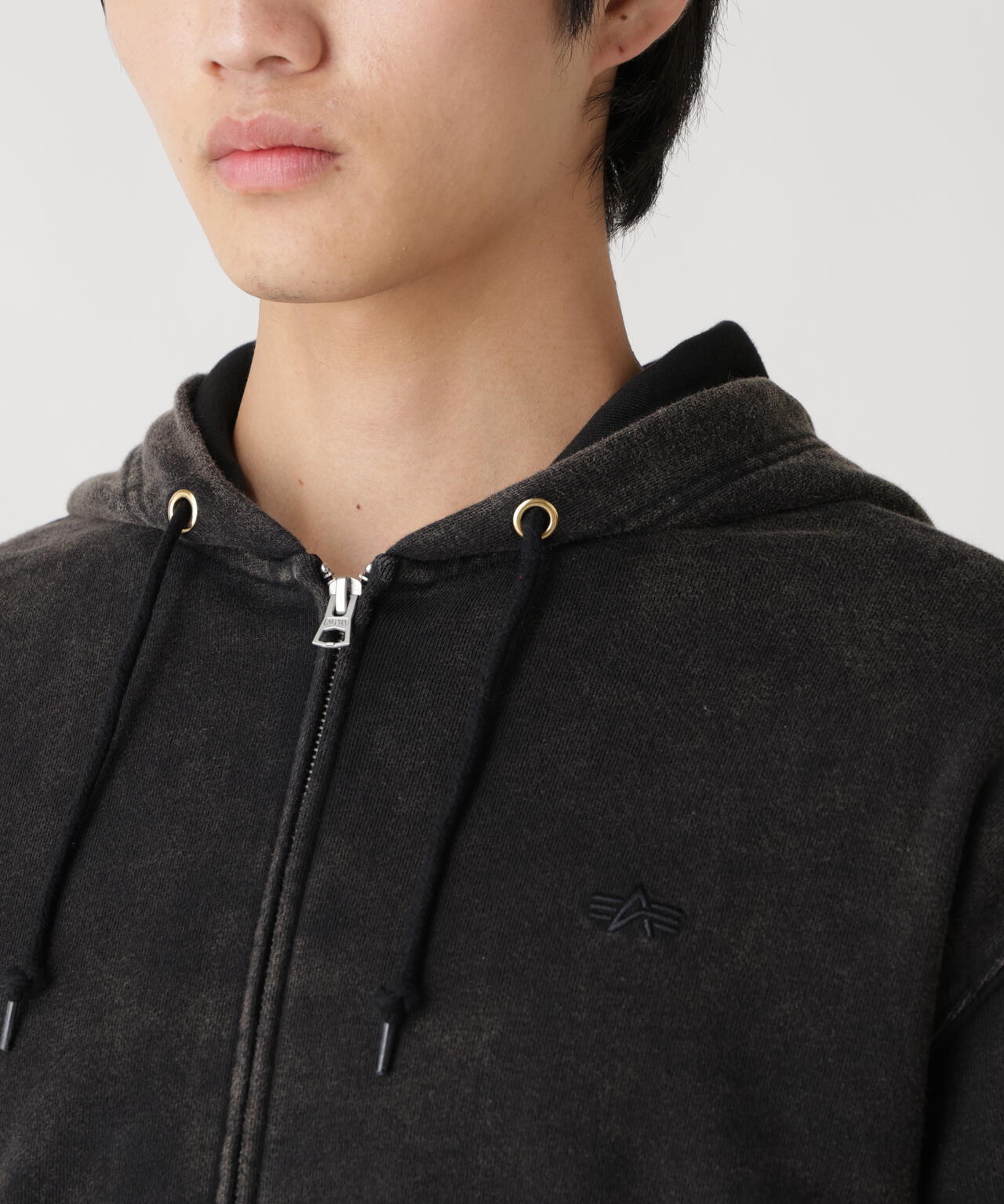 SNOW WASH ZIP HOODIE