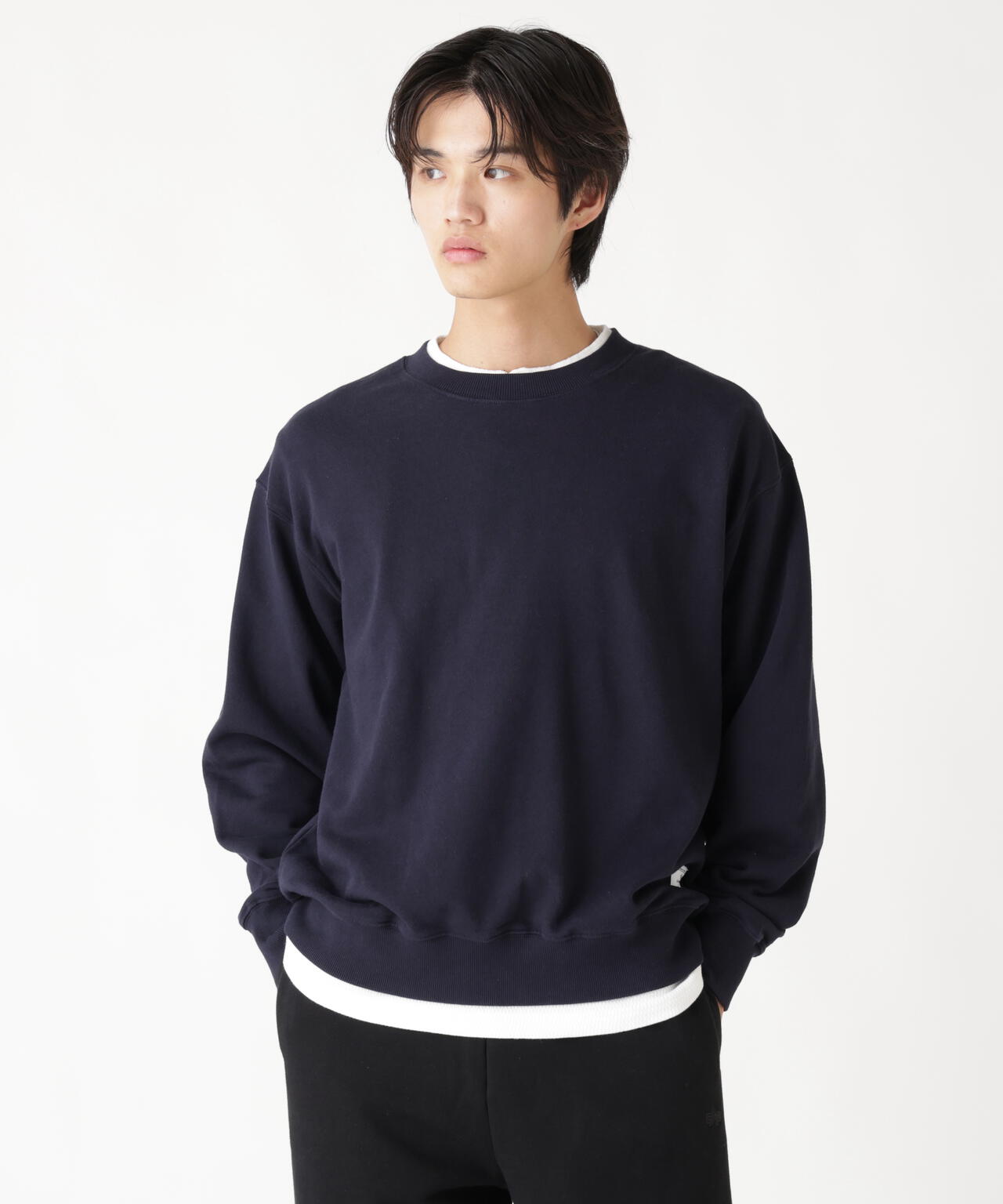 PLAIN CREW SWEAT
