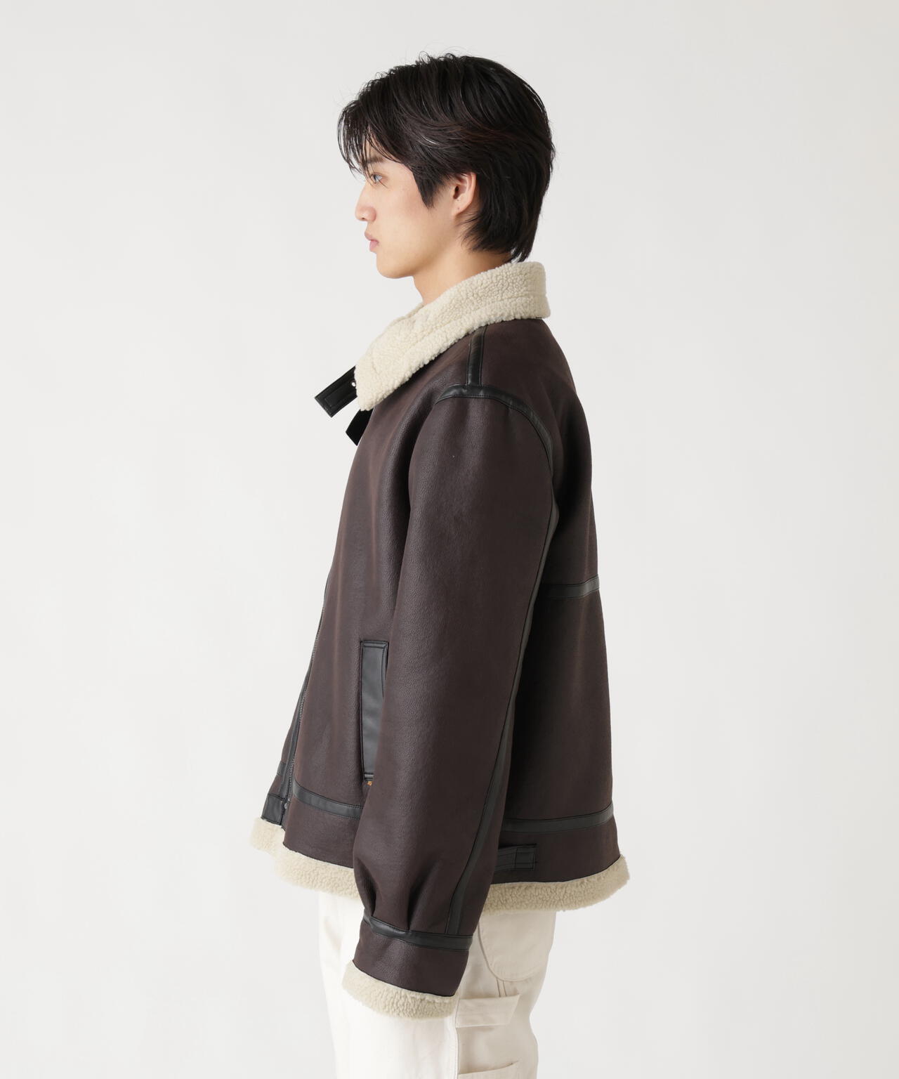 MOUTON B-3 ｜アルファ インダストリーズ