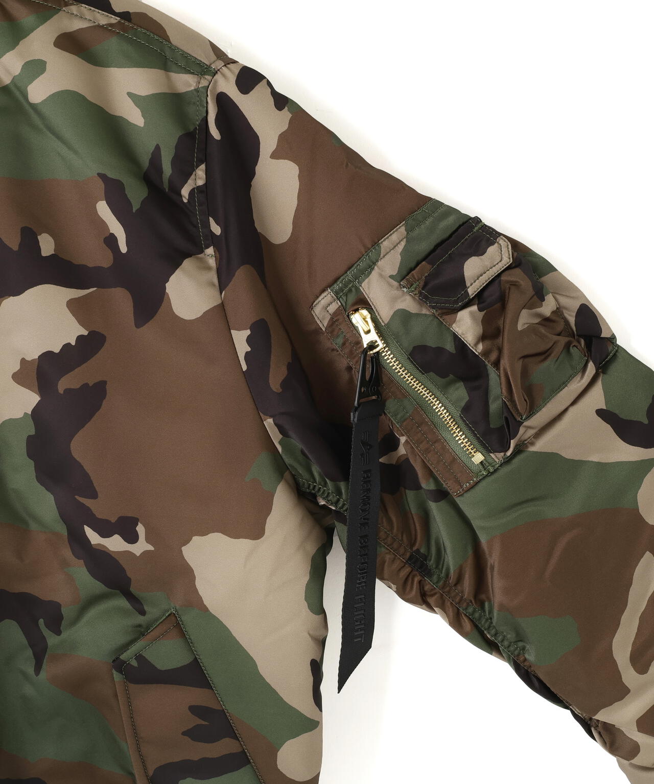 MA‐1 BASE FLIGHT JACKET CAMO