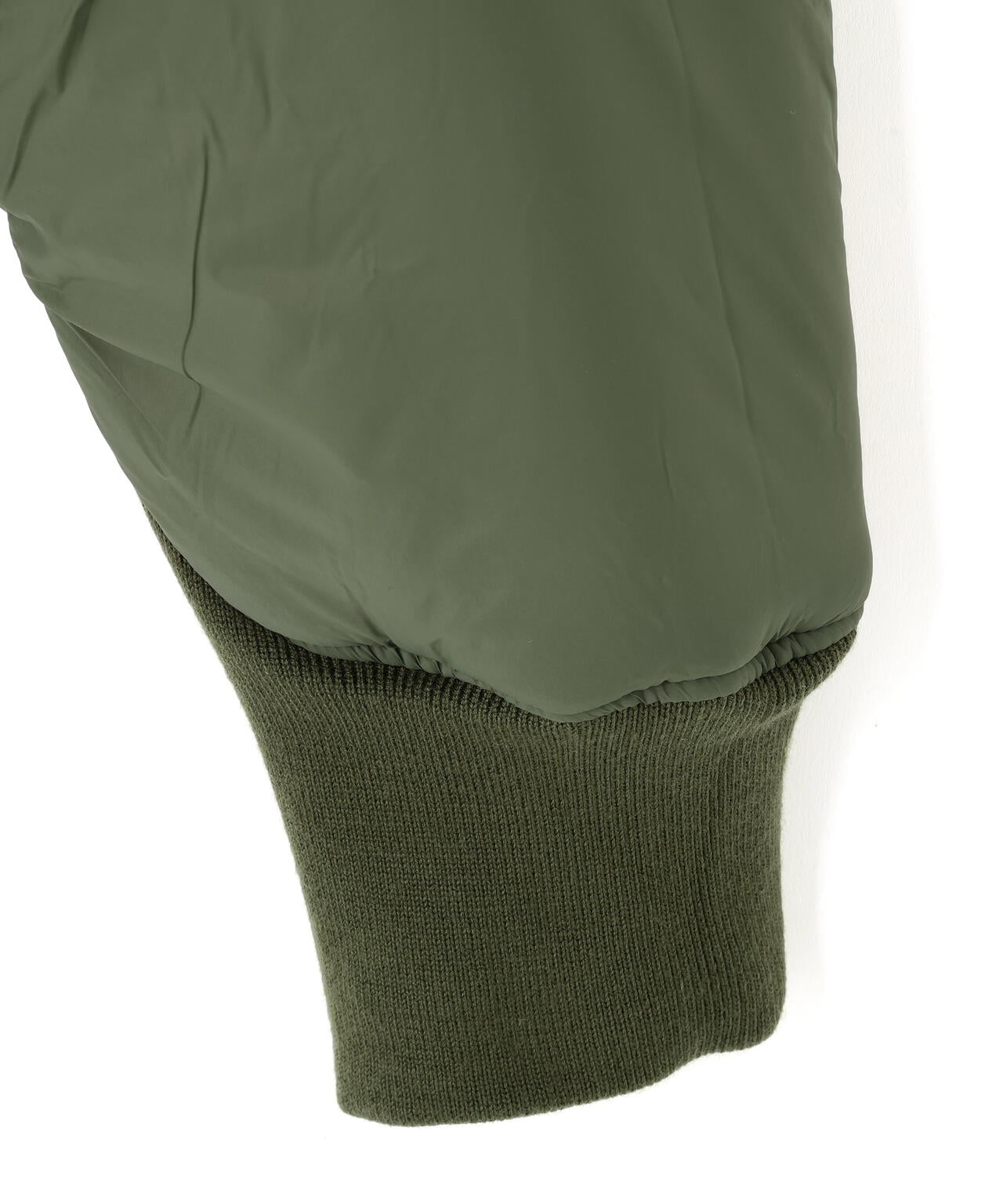 MA‐1 BASE FLIGHT JACKET CAMO