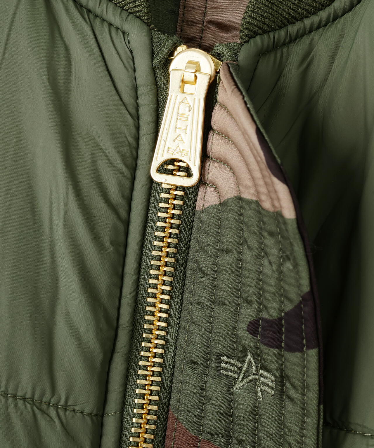 MA‐1 BASE FLIGHT JACKET CAMO ｜アルファ インダストリーズ