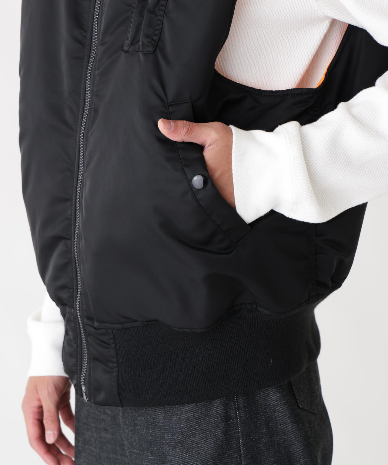 MA-1 VEST ｜アルファ インダストリーズ