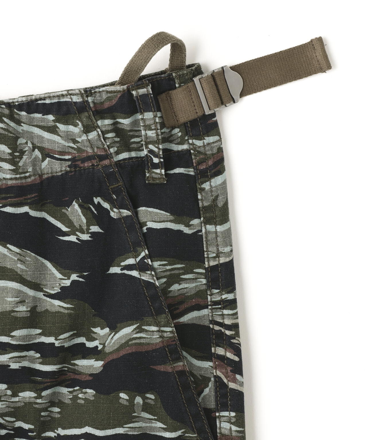 beautiful people × Alpha｜double-end camouflage cargo pants