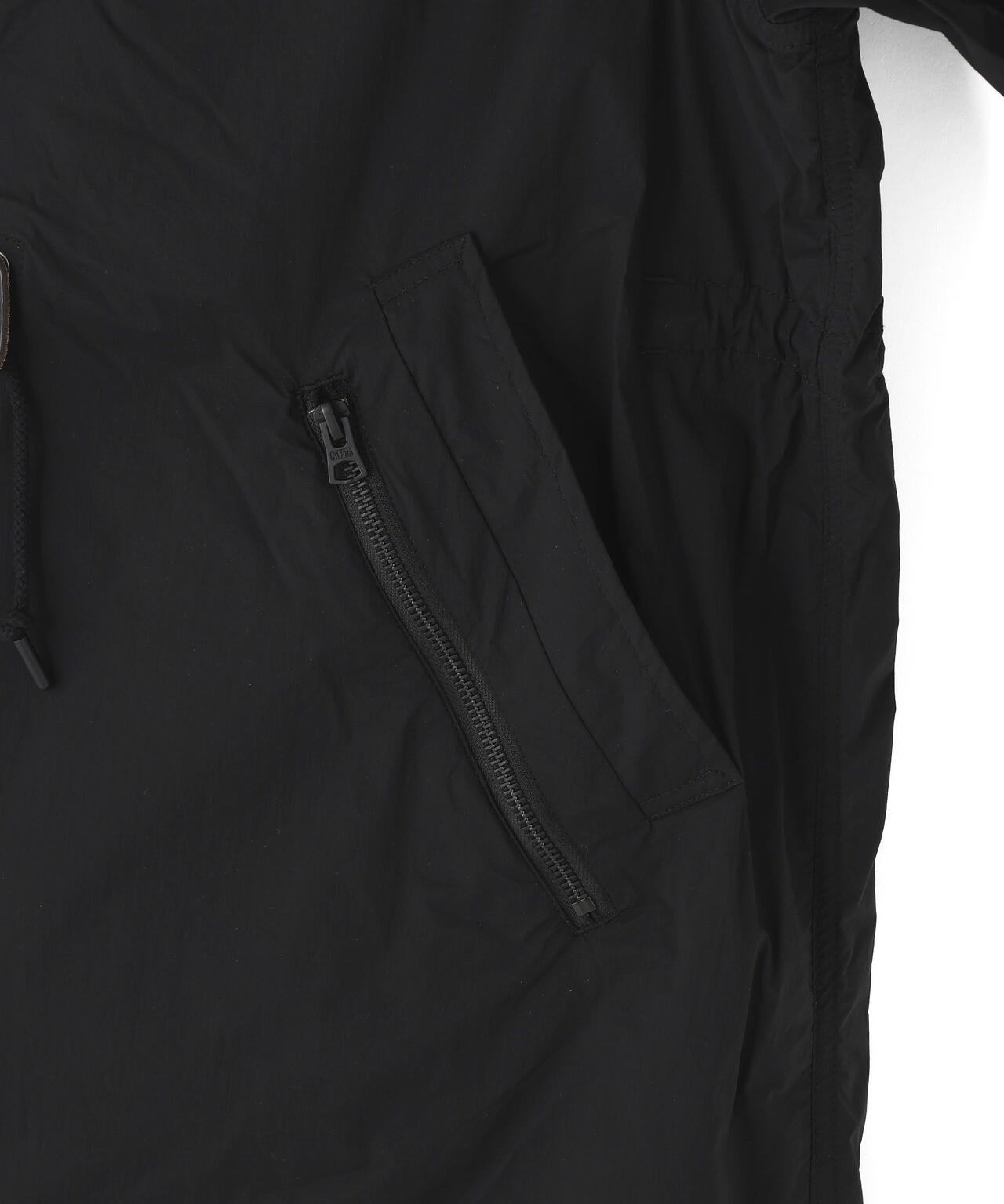 White Mountaineering × Alpha｜HOODED COAT