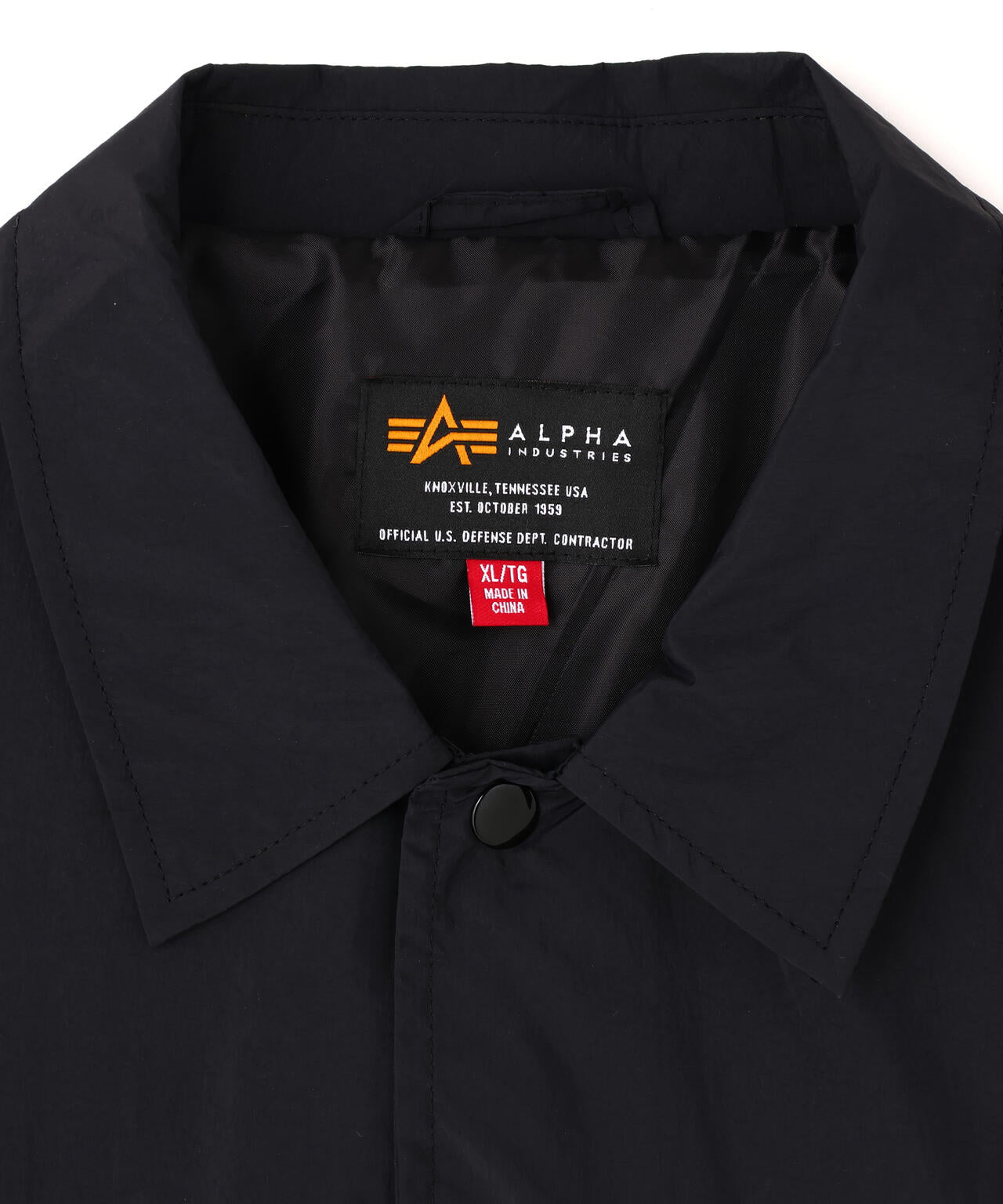 LIGHTWEIGHT RELAXED COACHES