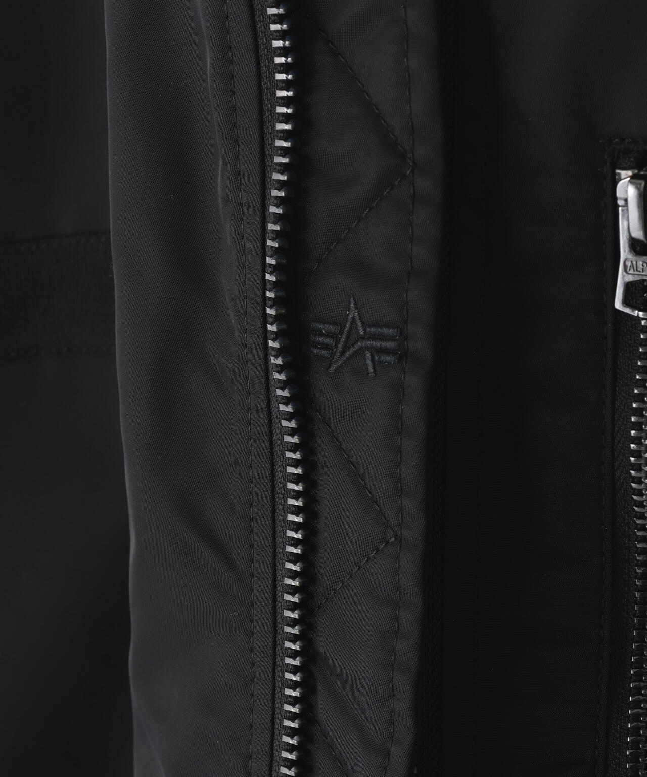 L‐2B CROPPED GEN II FLIGHT JACKET W ｜アルファ インダストリーズ
