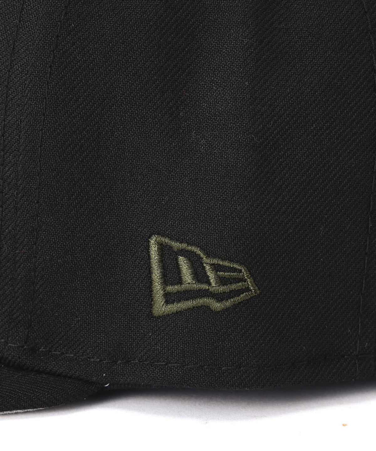 《MLB X ALPHA X NEW ERA》59FIFTY シカゴ・ホワイトソックス