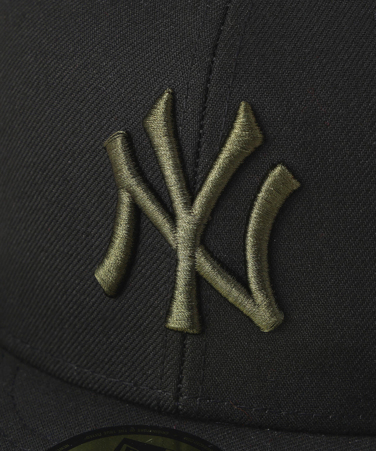 《MLB X ALPHA X NEW ERA》59FIFTY ニューヨーク・ヤンキース