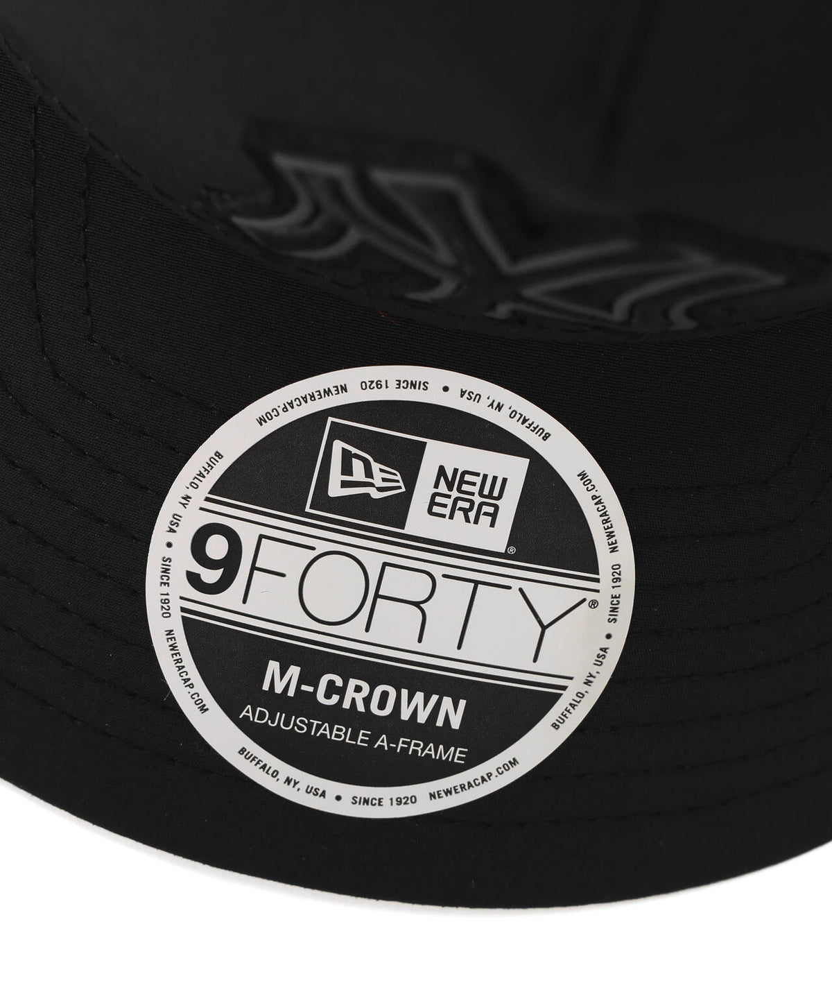 《MLB X ALPHA X NEW ERA》9FORTY M-Crown A-Frame ニューヨーク・ヤンキース