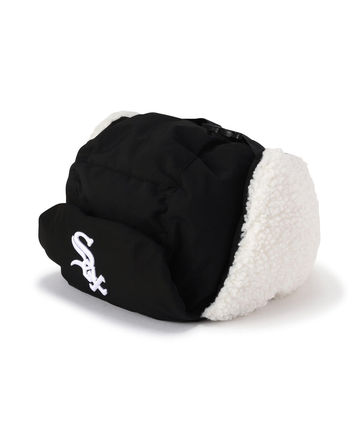 《MLB X ALPHA X NEW ERA》PUFFER TRAPPER HAT シカゴ・ホワイトソックス