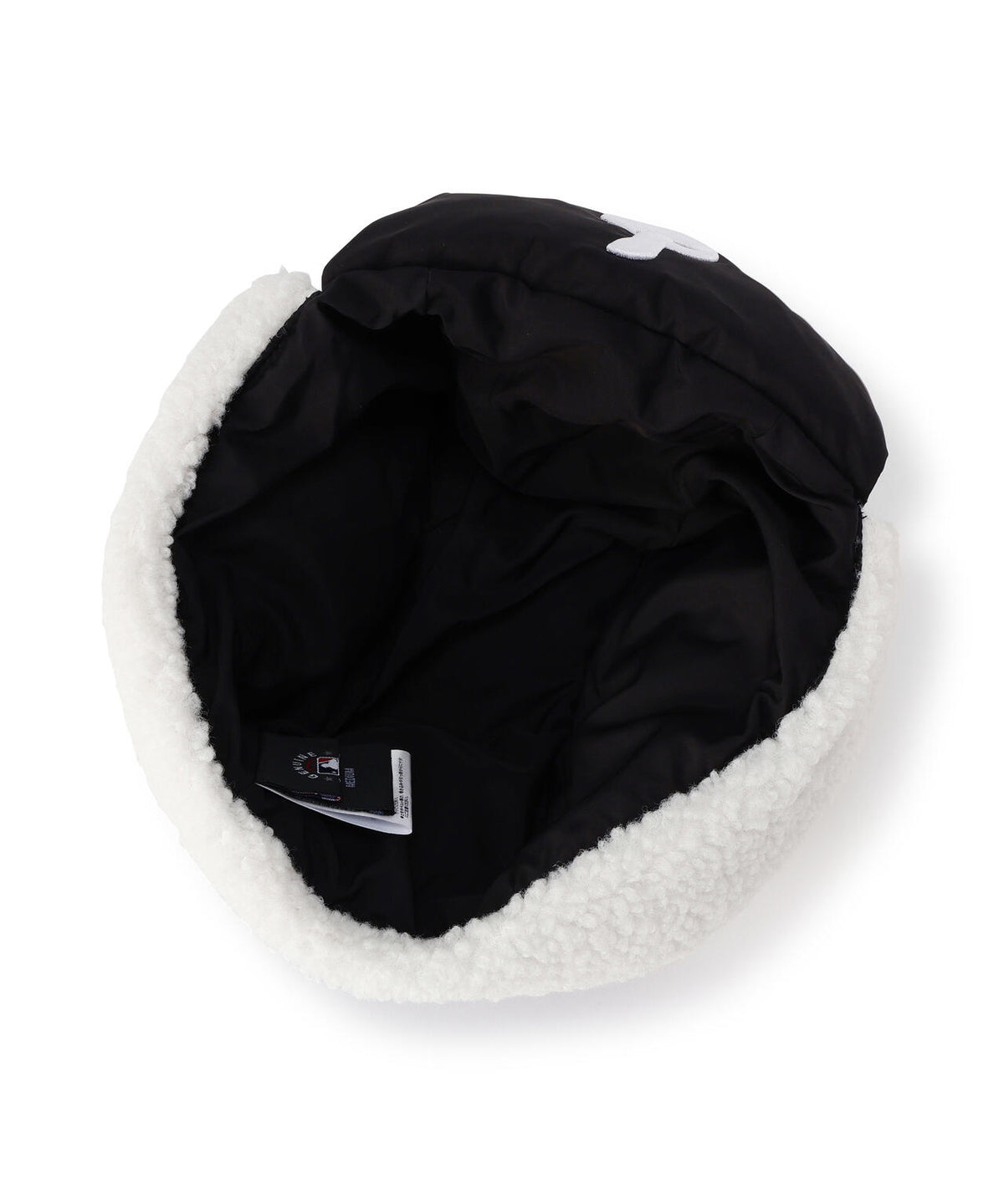 《MLB X ALPHA X NEW ERA》PUFFER TRAPPER HAT フィラデルフィア・フィリーズ