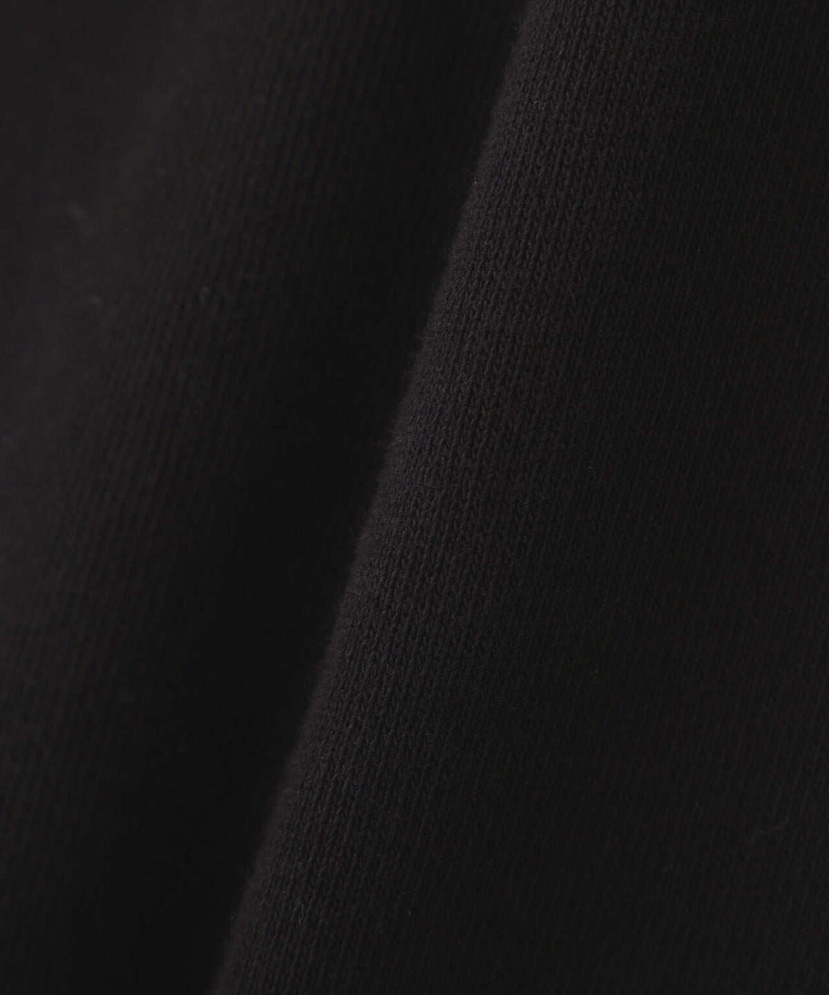 ALPHA RED RIBBON CREW SWEAT