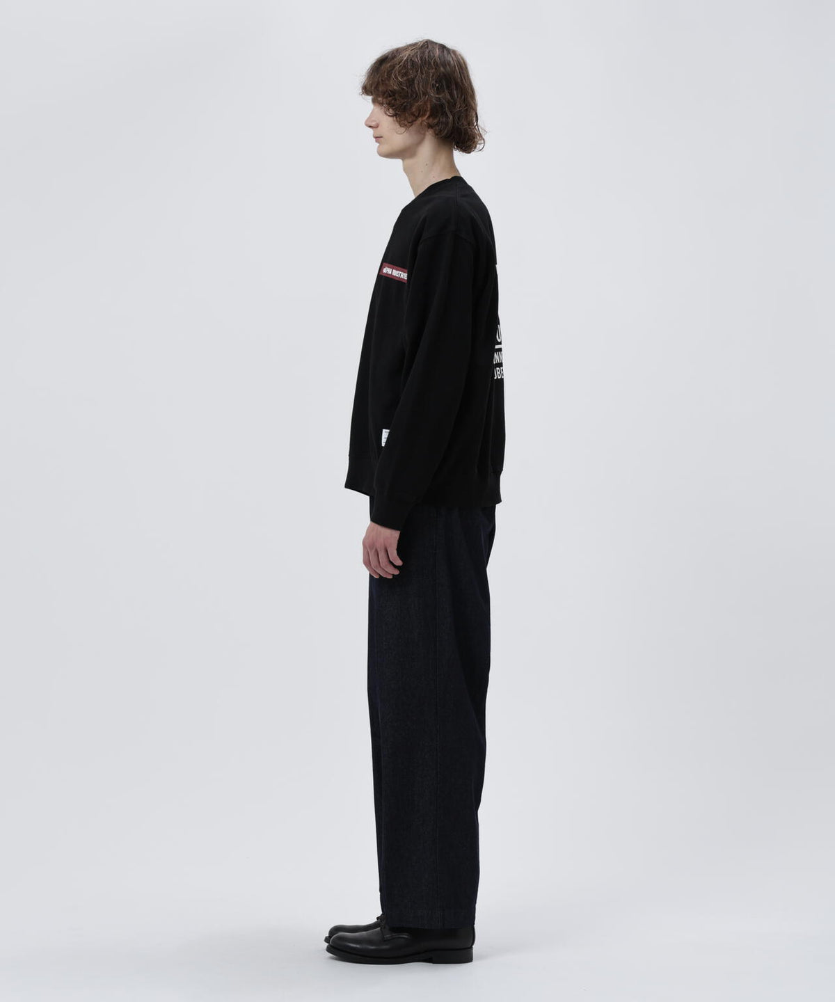 187cm C:83 W:66 H:85.5 着用サイズ：L