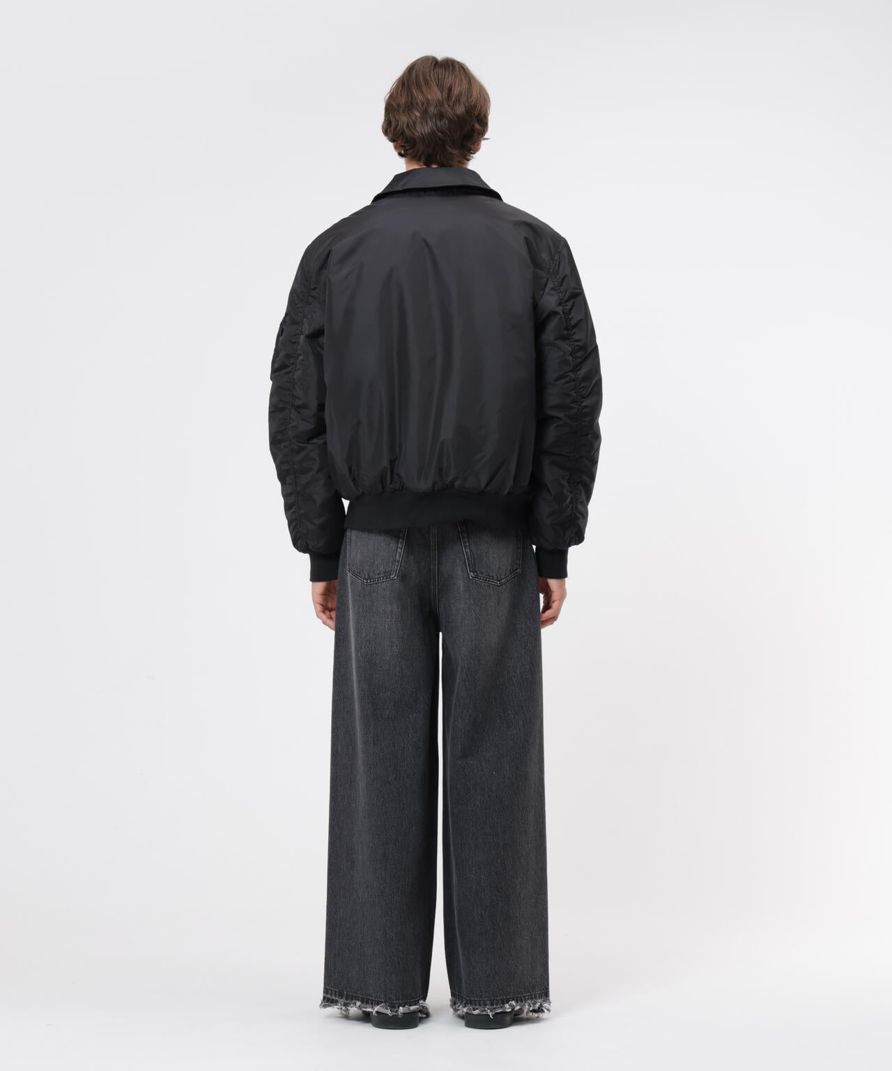 187cm C:80 W:70 H:91 着用サイズ：L